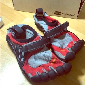 Vibram Kids Fivefingers Shoes